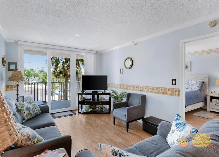 Hamilton House 107 Apartment